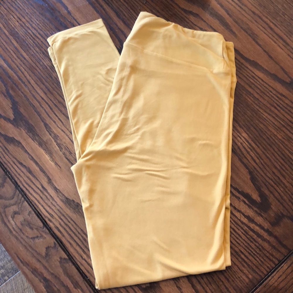 LulaRoe Solid TC mustard yellow leggings EUC
